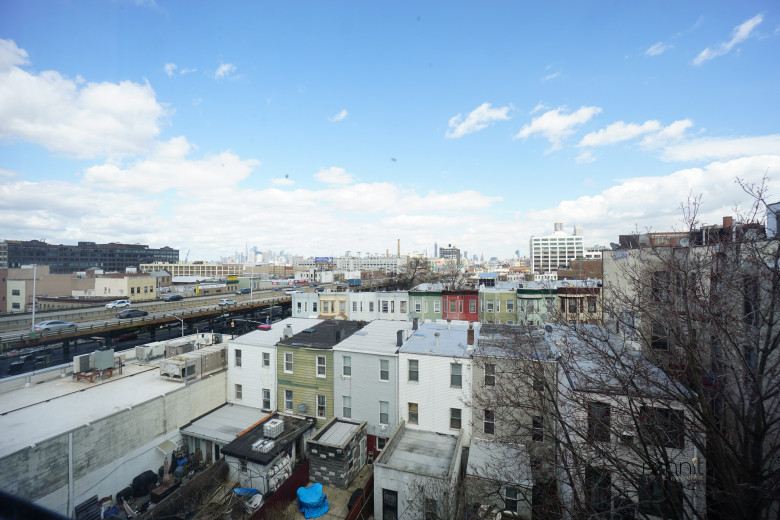 327 43rd St, Apt 14 Image 6