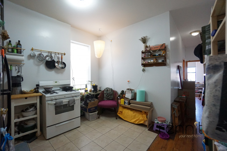 327 43rd St, Apt 14 Image 9