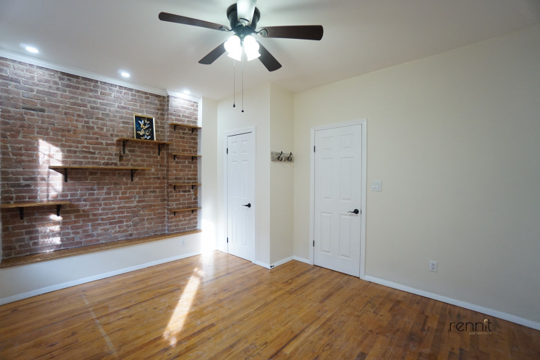 310 Patchen, Apt Ave Image 8