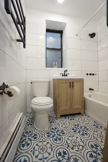 310 Patchen, Apt Ave Image 9