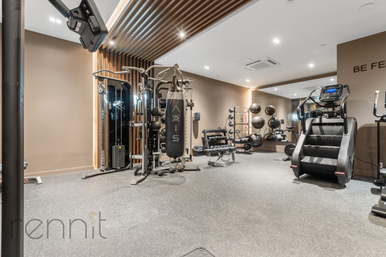 375 Dean St, Apt 601 Image 32