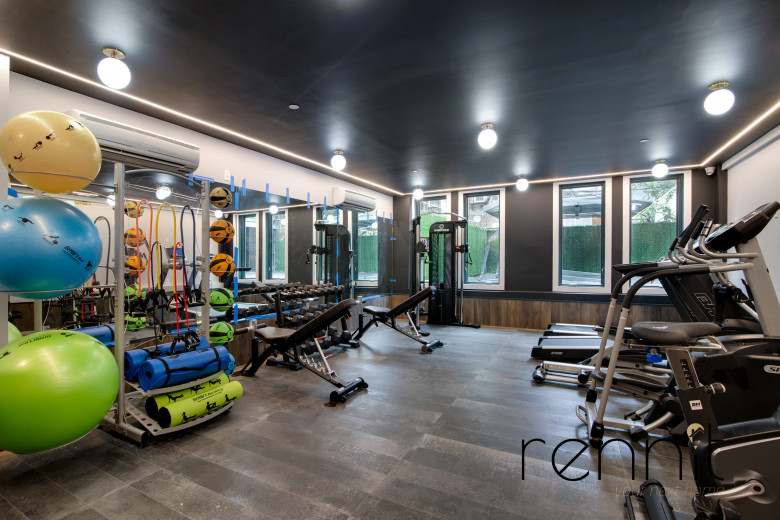 2527 Church Ave, Apt 4D Image 11