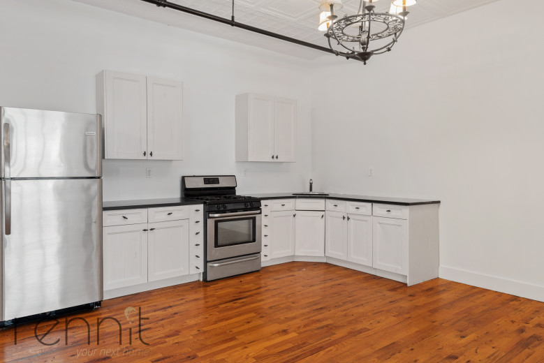 1449 , Apt Broadway Image 5