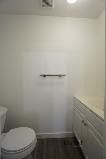 1093 Putnam Ave #Commercial, Apt C4 Image 4