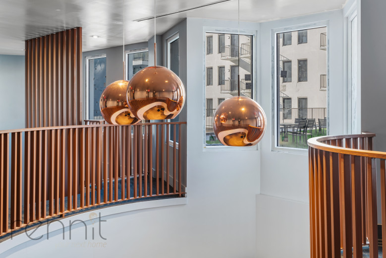 26-24 4th St, Apt 608A Image 17