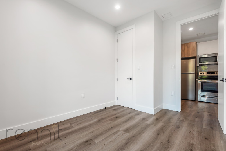 125 Kings Hwy, Apt 2F Image 10