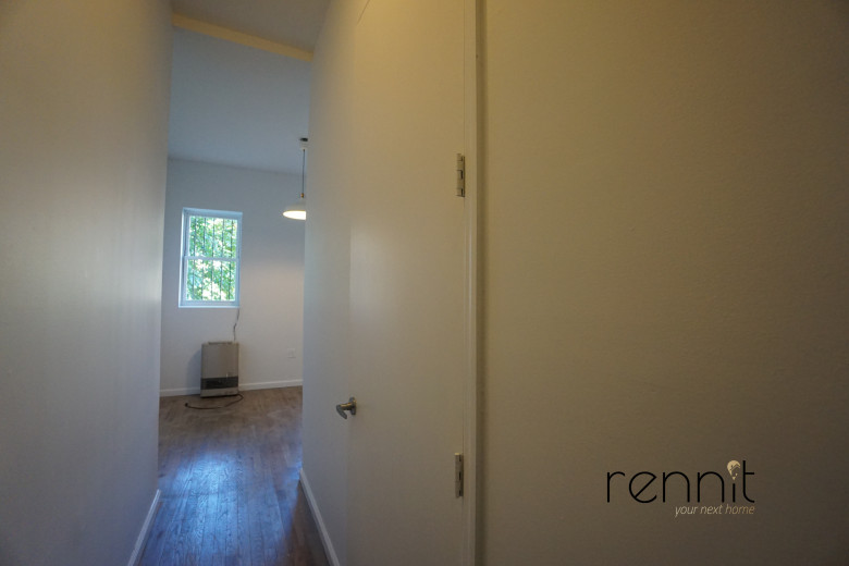 235 Troutman St, Apt 1R Image 10