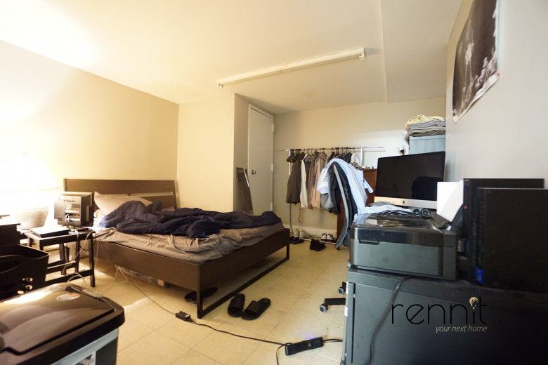 235 Troutman St, Apt 1R Image 29