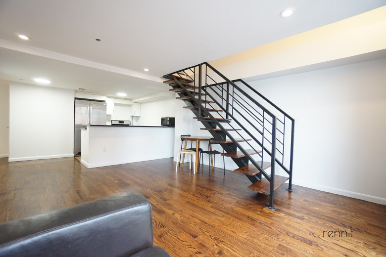 299 McGuinness Blvd, Apt 3A Image 12