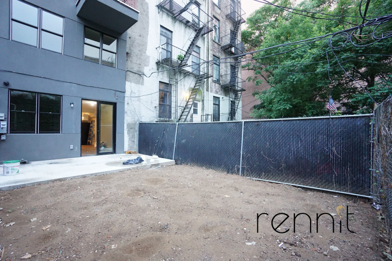 831 Monroe St, Apt 1B Image 28