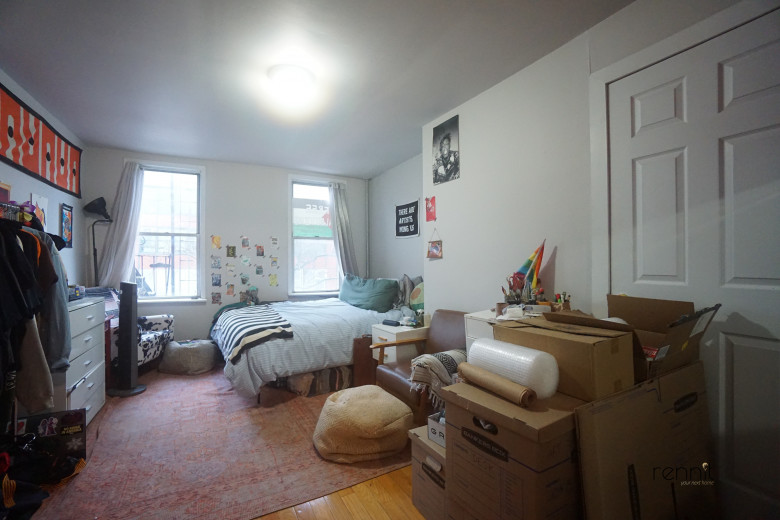 689 Park Ave, Apt 2L Image 7