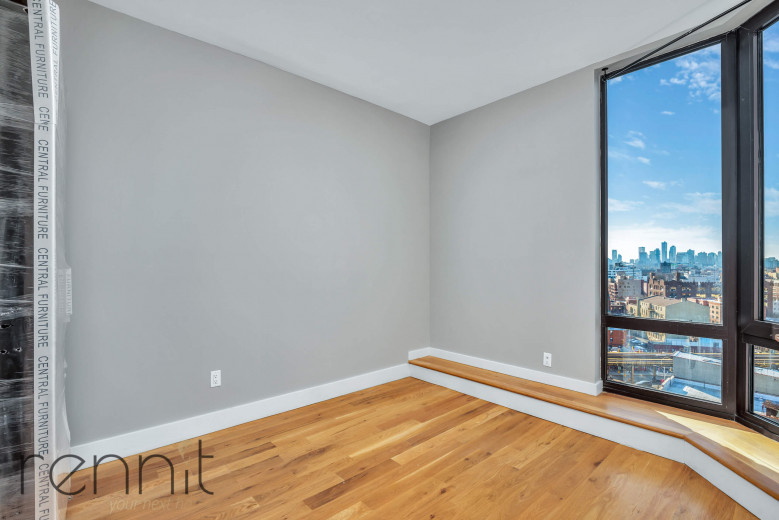 31 Debevoise St, Apt 8A Image 8