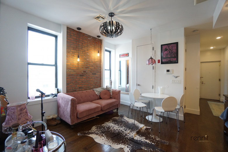 119 Linden St, Apt 15 Image 2