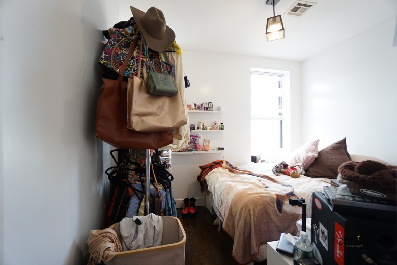 119 Linden St, Apt 15 Image 9