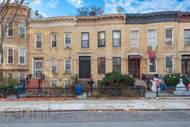 1186 Park Pl, Apt C Image 9