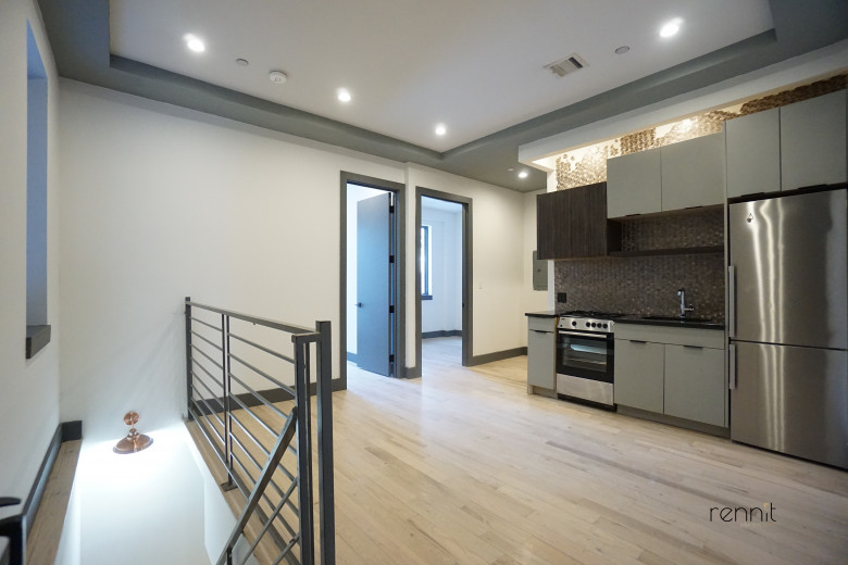 272 Throop Ave, Apt 1R Image 12