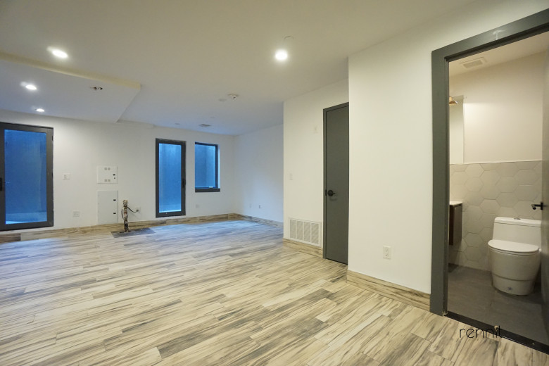 272 Throop Ave, Apt 1R Image 17