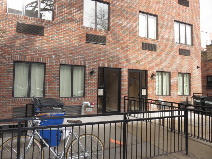 643 Madison St, Apt 2A Image 17