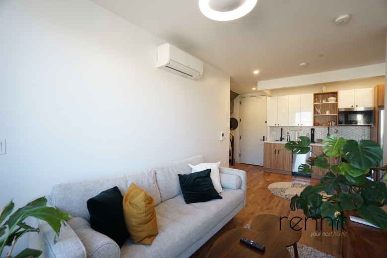 774 Lexington Ave, Apt 3A Image 33