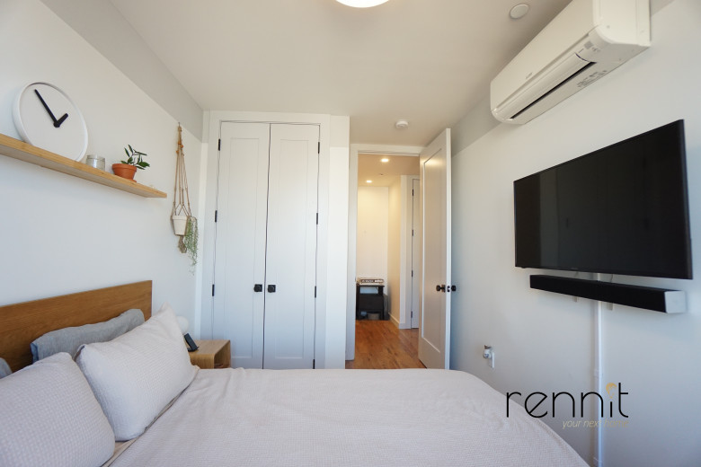 774 Lexington Ave, Apt 3A Image 36