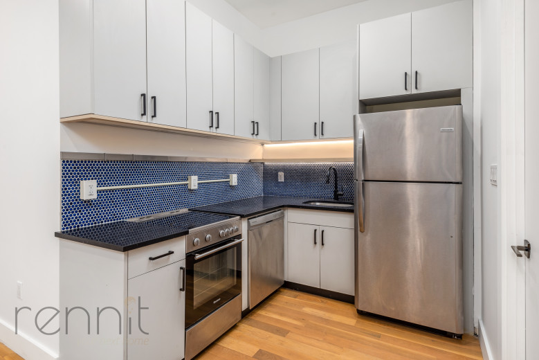 163 Graham Ave, Apt 4A Image 2