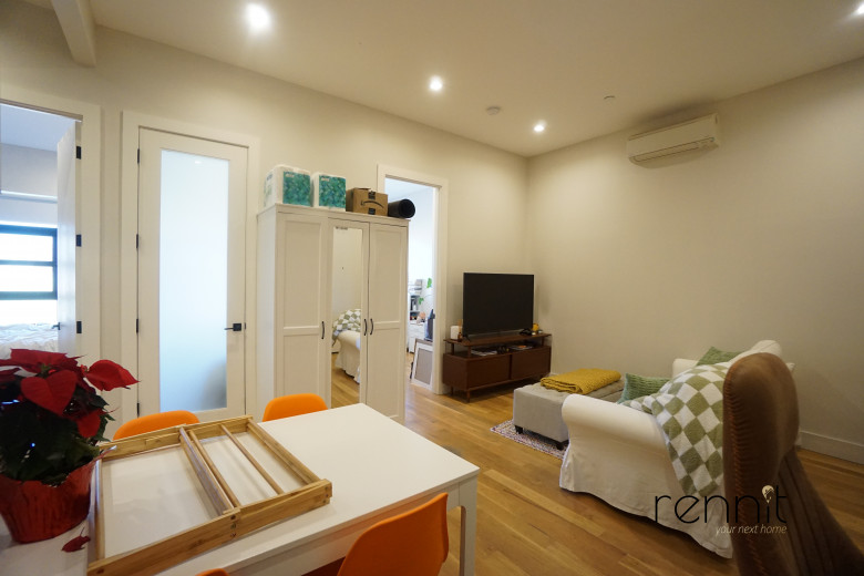 163 Graham Ave, Apt 4A Image 23