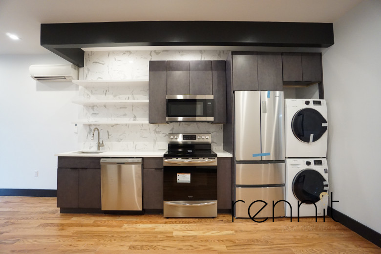 1165 Greene Ave, Apt 3 Image 3