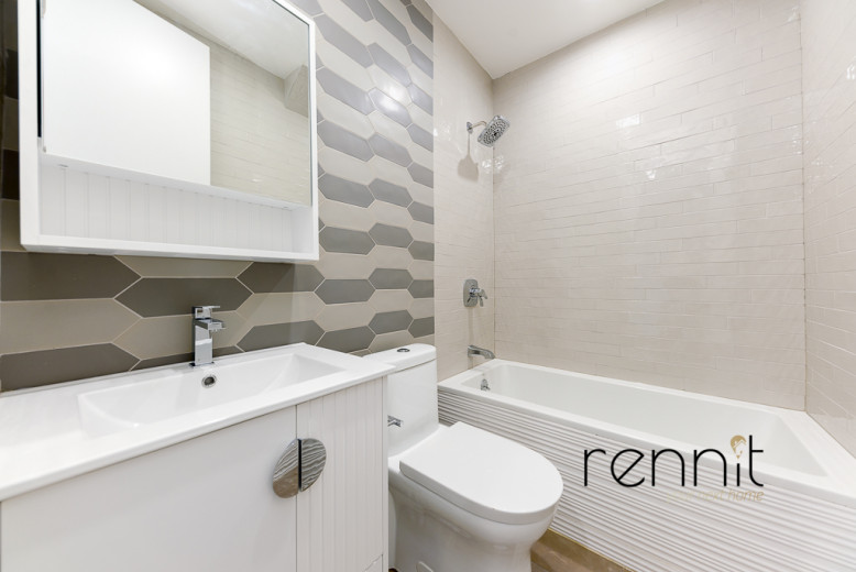 591 Rutland Rd, Apt 4R Image 7