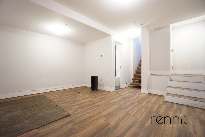 643 Madison St, Apt 1A Image 7