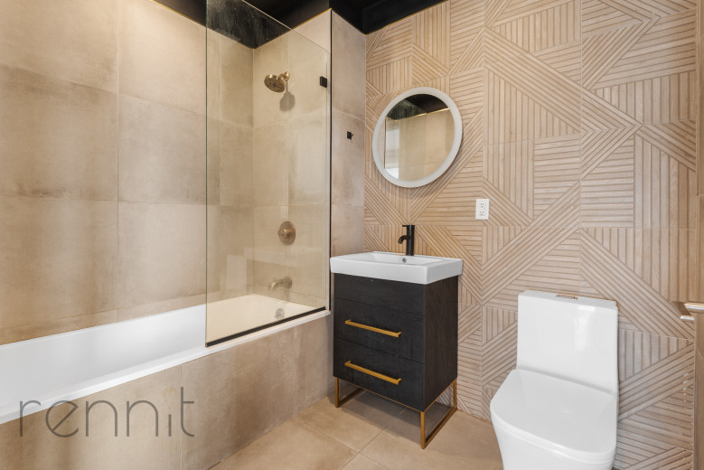 853 Lexington Ave, Apt 2C Image 17