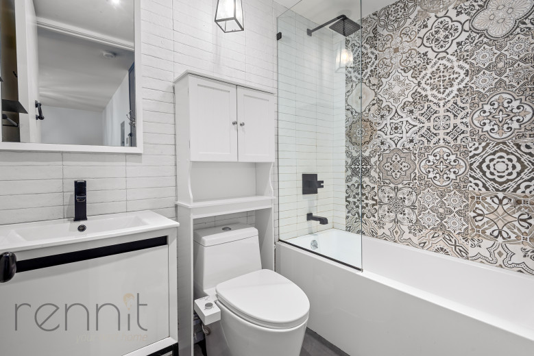 295 Montgomery St, Apt 3R Image 8