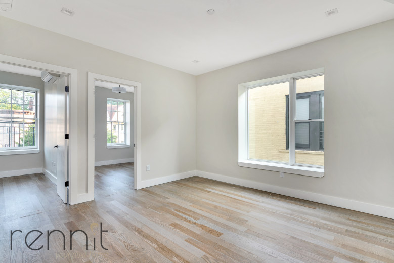 235 Martense St, Apt 2A Image 1