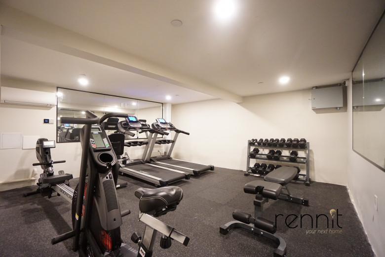 235 Martense St, Apt 2A Image 11