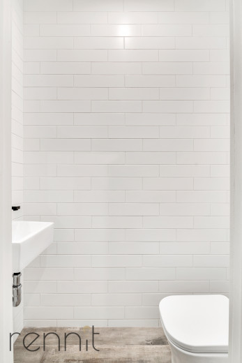 235 Martense St, Apt 2A Image 8