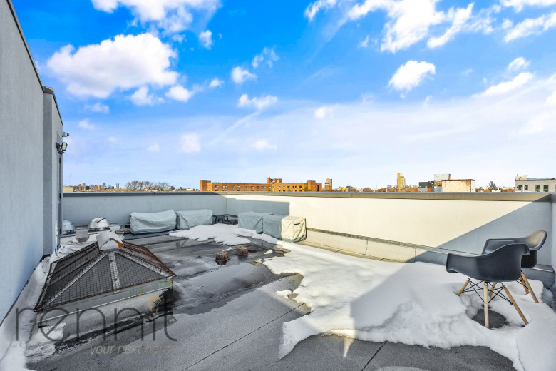 643A Madison St, Apt 2B Image 12