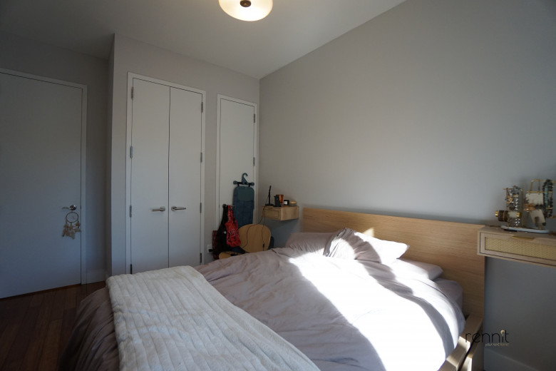 643A Madison St, Apt 2B Image 9