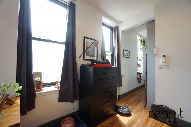 147 Utica Ave, Apt 4A Image 3