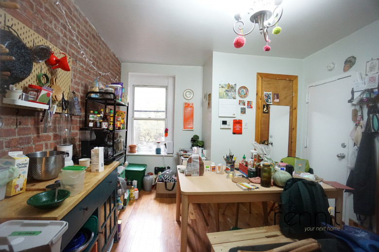 559 St Johns Pl, Apt 2F Image 12