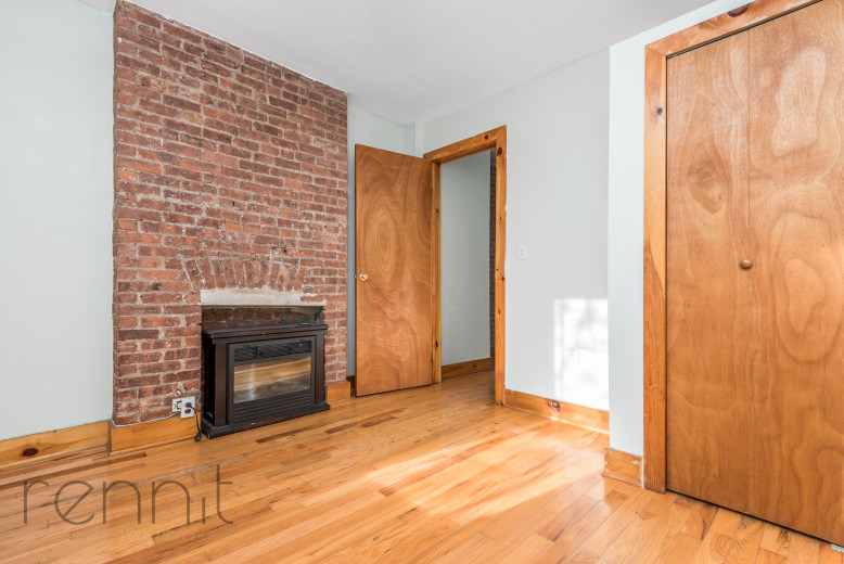 559 St Johns Pl, Apt 2F Image 5