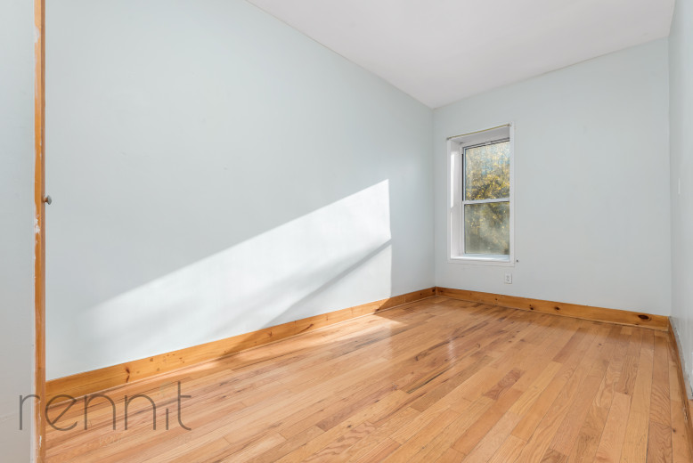 559 St Johns Pl, Apt 2F Image 8