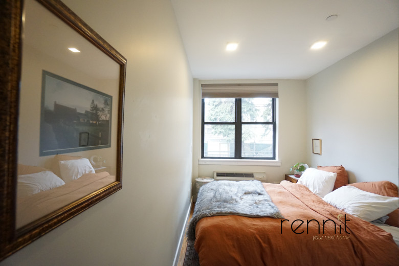 1633 Dekalb, Apt Ave Image 4