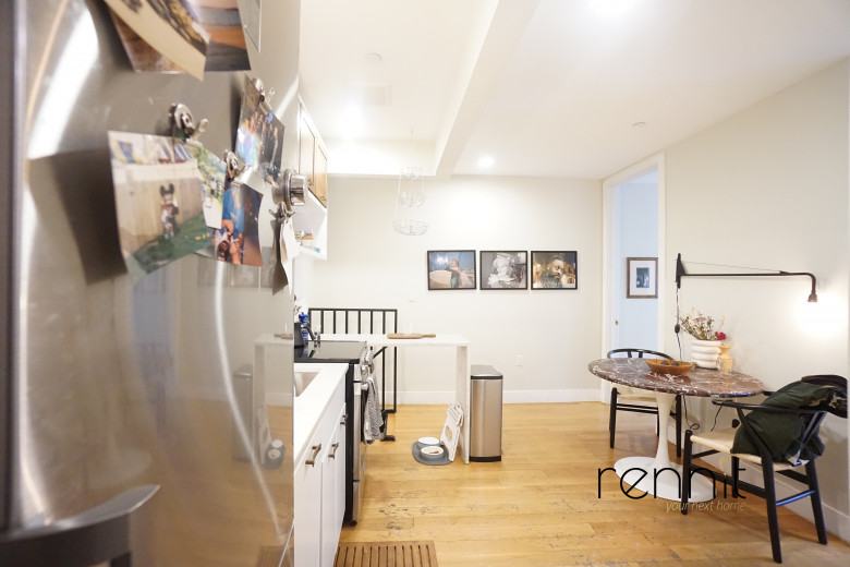 1633 Dekalb, Apt Ave Image 7