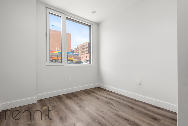 125 Kings Hwy, Apt 1B Image 8