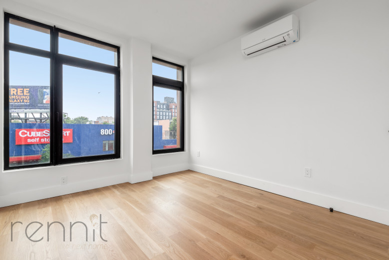 580 Classon Ave, Apt 3E Image 8