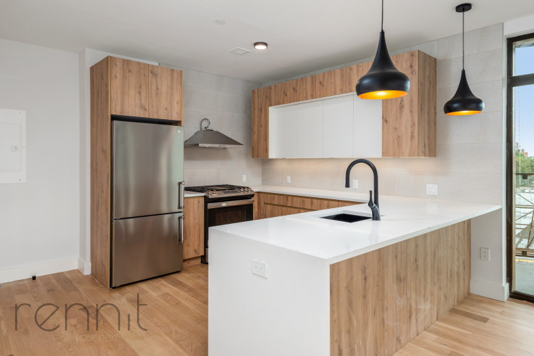 580 Classon Ave, Apt 3E Image 3