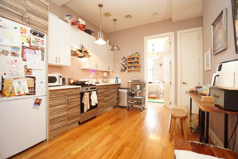 1172 Jefferson Av, Apt 2 Image 6