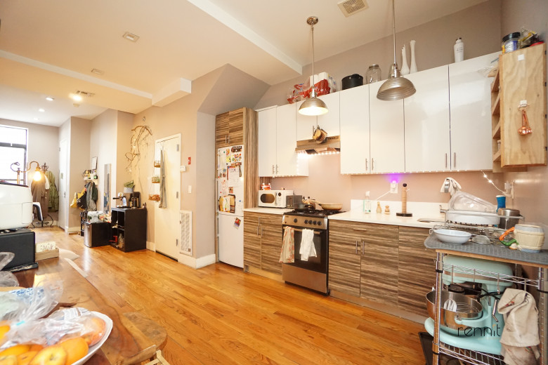 1172 Jefferson Av, Apt 2 Image 7