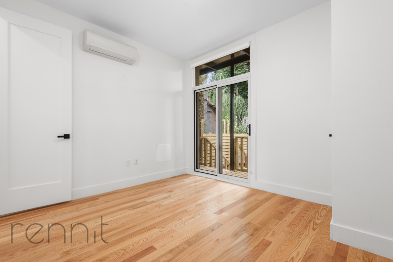 1922 Madison St, Apt 1 Image 14