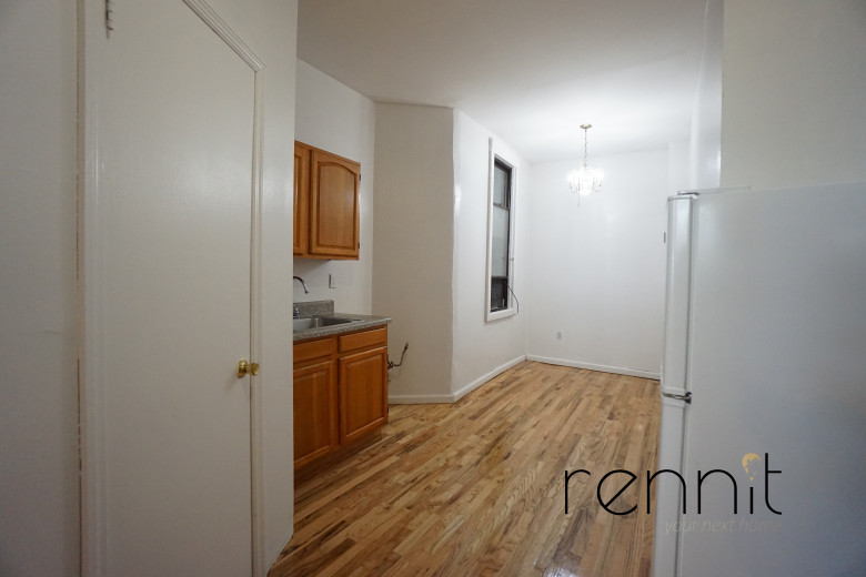 114 Walton St, Apt 2 Image 3