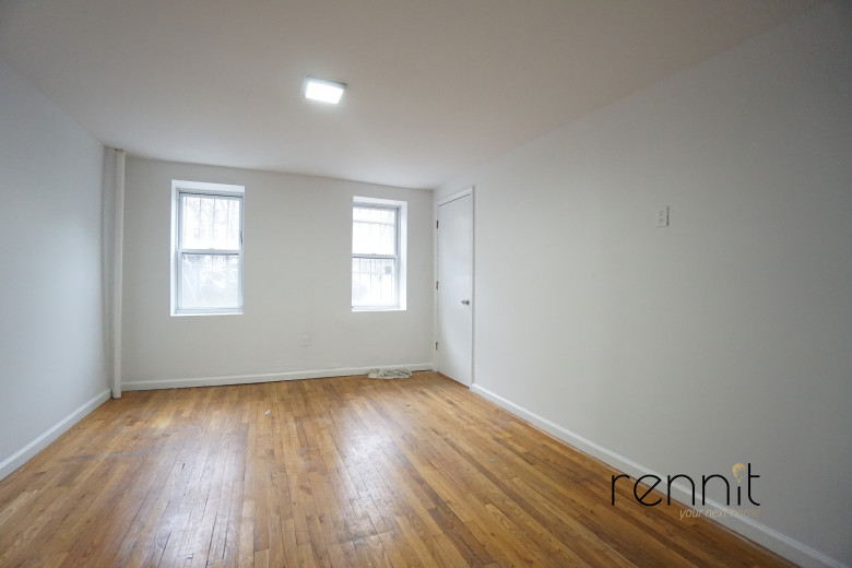 879 Park Ave, Apt 1F Image 6